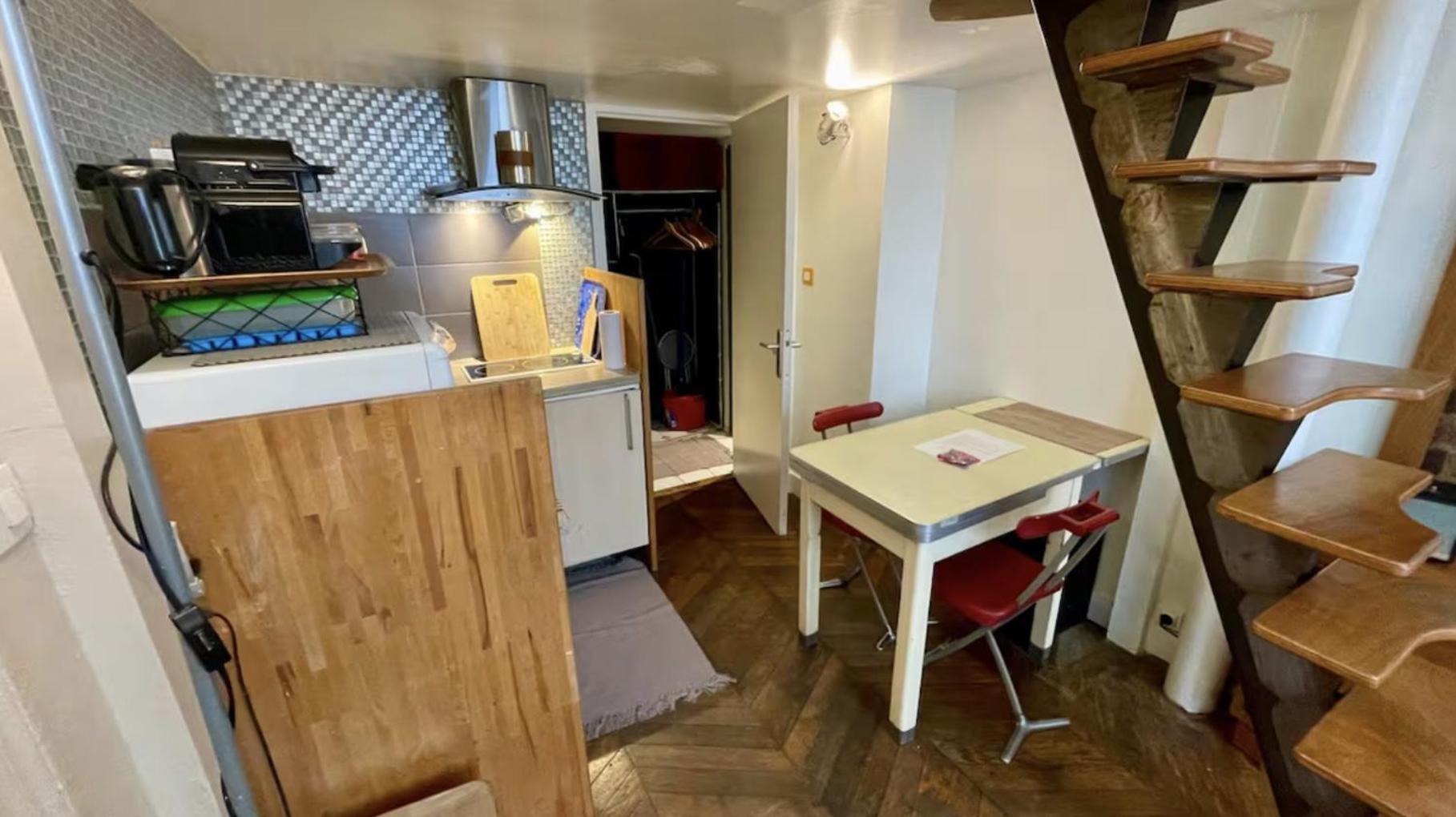 Notre-dame Apartment *